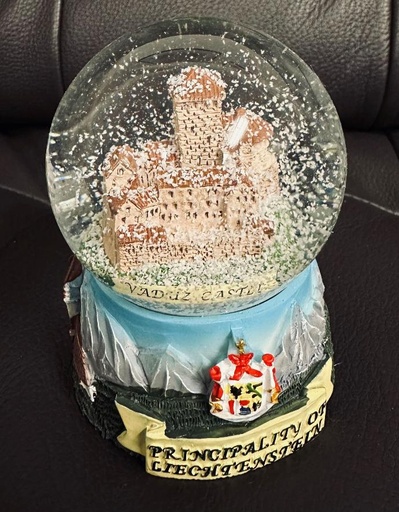 Schneekugel Liechtenstein